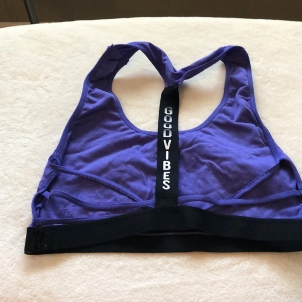 SWIM&EXCERCISE Tops - Picture 4 of 5